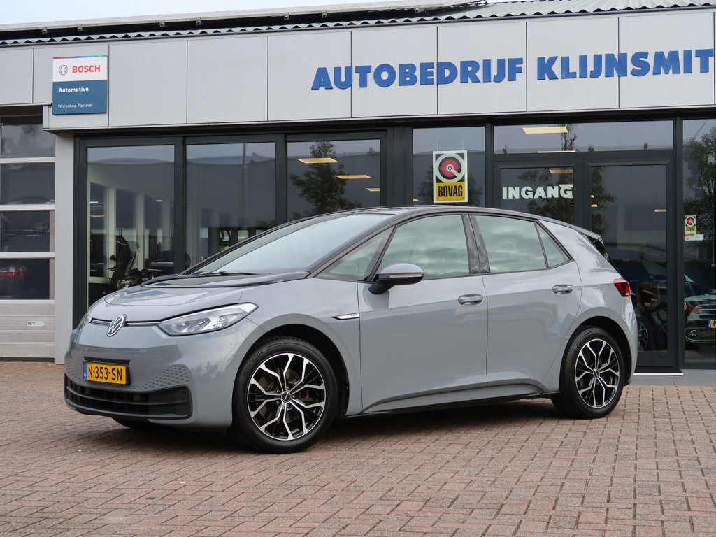 57706697-0.jpg